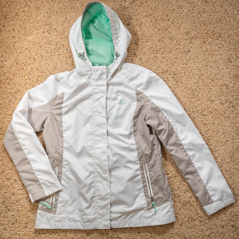 Free Country Athletix White and Grey Windbreaker M